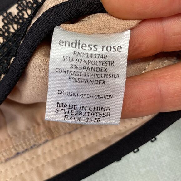 Endless rose top 🌸 - Picture 6 of 8